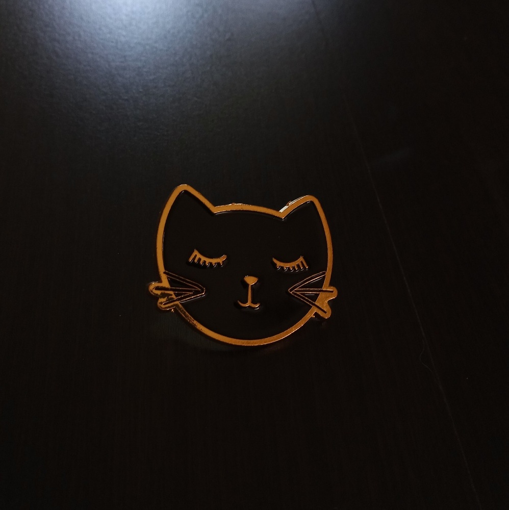Halloween bag pin